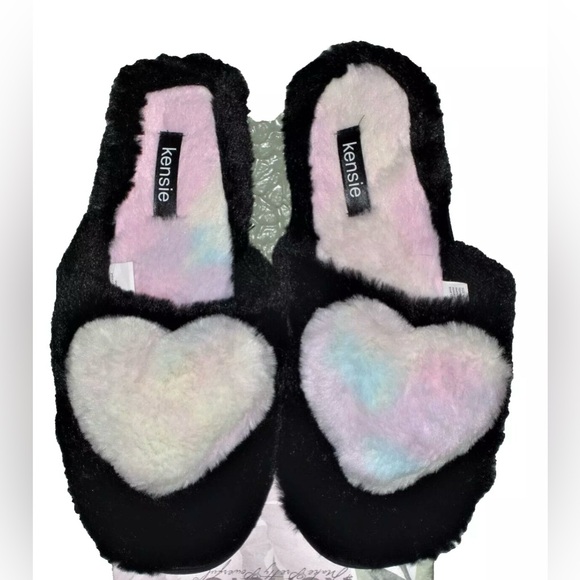 Women’s Tie Dyed Kensie Slippers - Picture 2 of 6